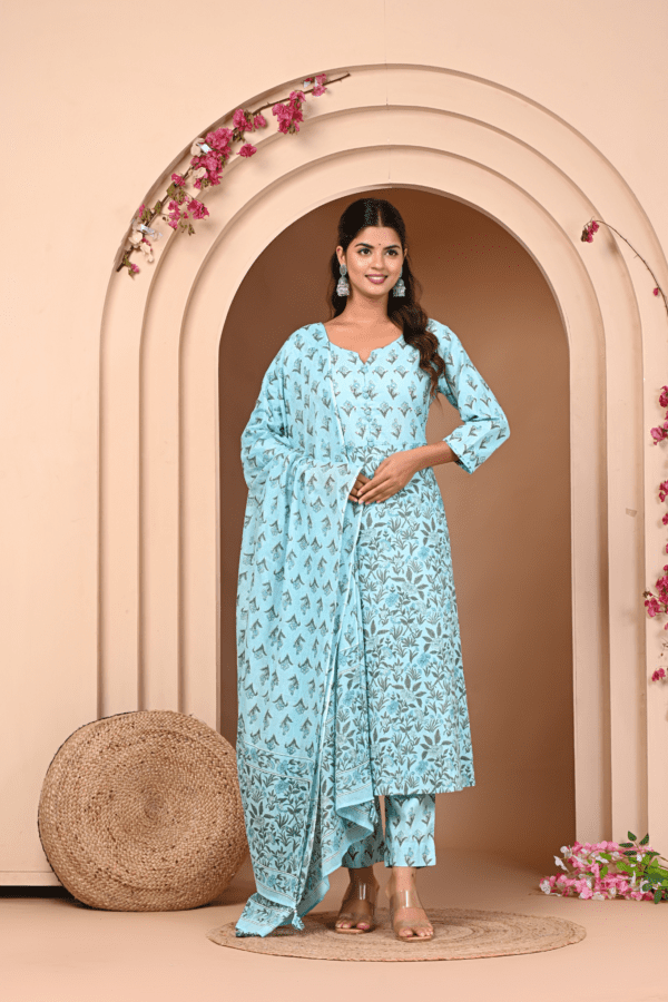 Kurti Manufacturer in Jaipur - Stylish Ethnic Wear