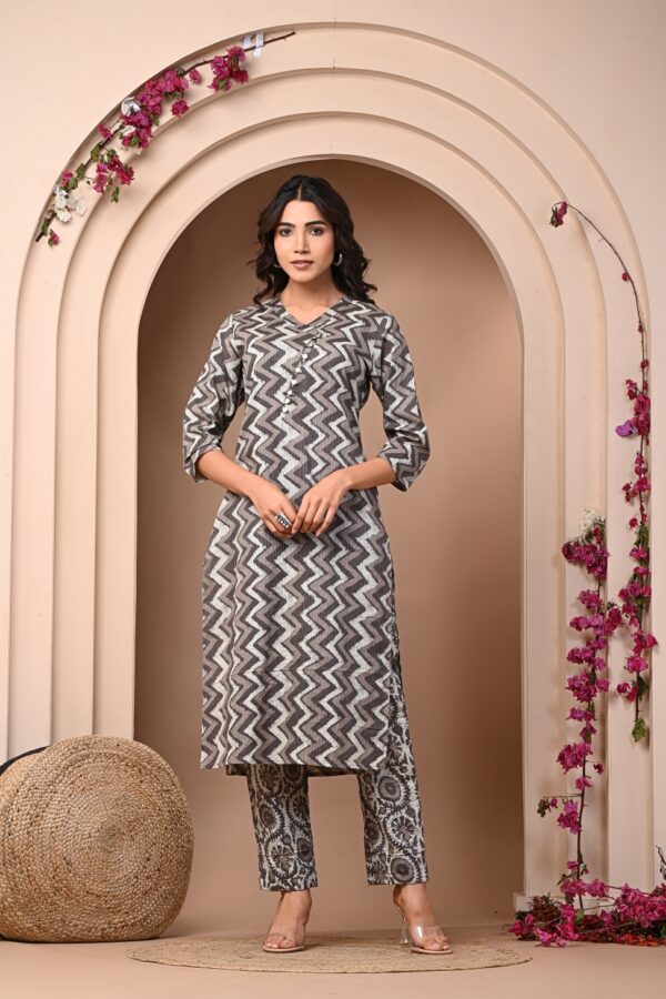 Pure Cotton Brown Kurta Set | Jaipur Kurti Manufacturer in Jaipur
