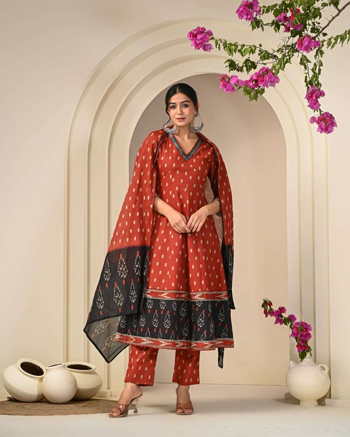 Kurta Set for Women - Elegant Ethnic Wear by Neelufer